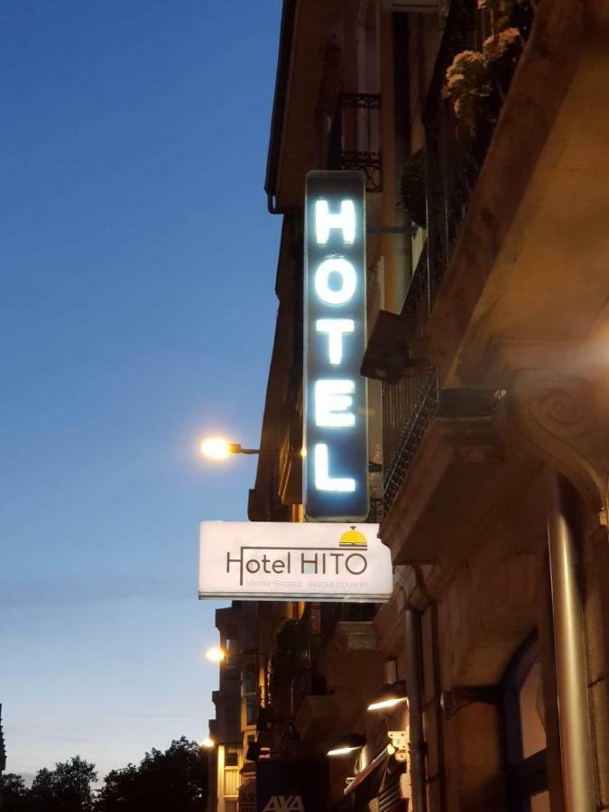 Hotel Hito Vitoria-Gasteiz Exterior photo